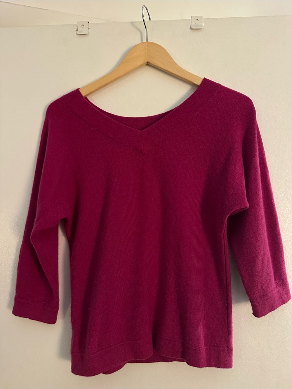 Magaschoni Raspberry 100% Cashmere Sweater 3/4 sleeve